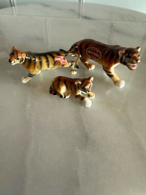 Bone China Tiger Cat Figurine Trio Set